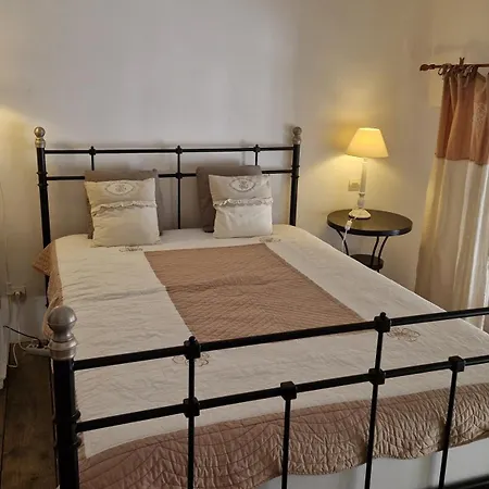 50 M2, En 1ere Ligne Sur Le Port, Vue Mer, Wifi, Climatise, Parking * Cassis